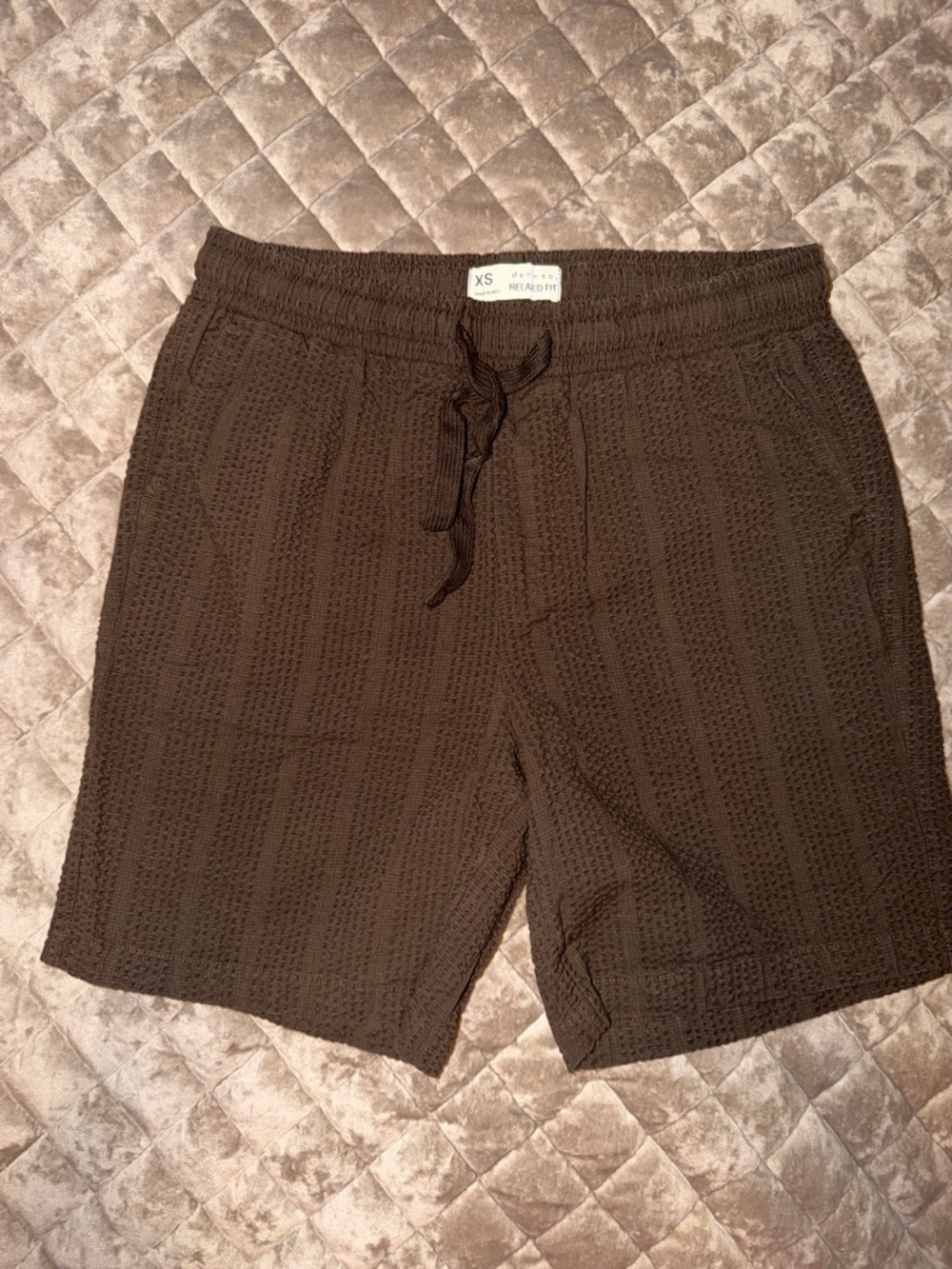 Denim&Co Brown Textured Drawstring Relaxed Shorts
